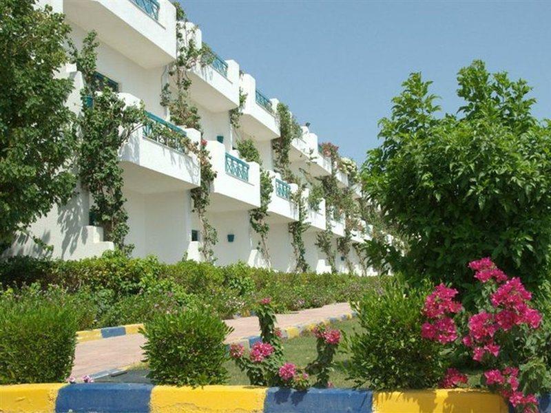 Sharm Cliff Resort Exterior photo