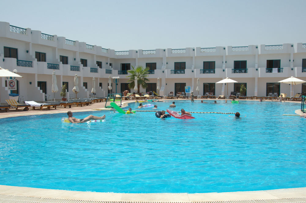 Sharm Cliff Resort Exterior photo