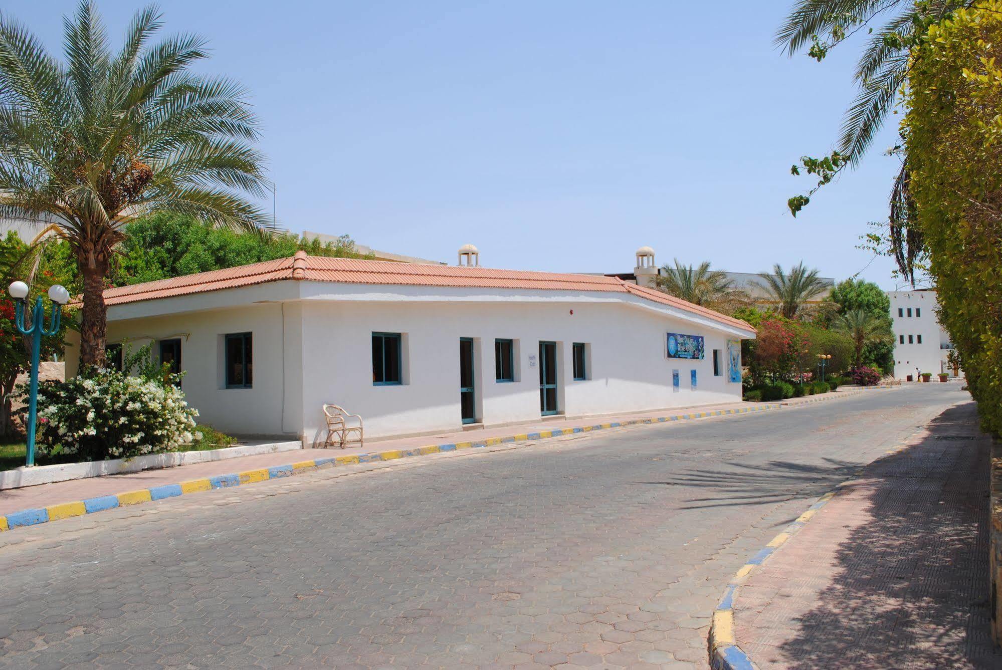 Sharm Cliff Resort Exterior photo