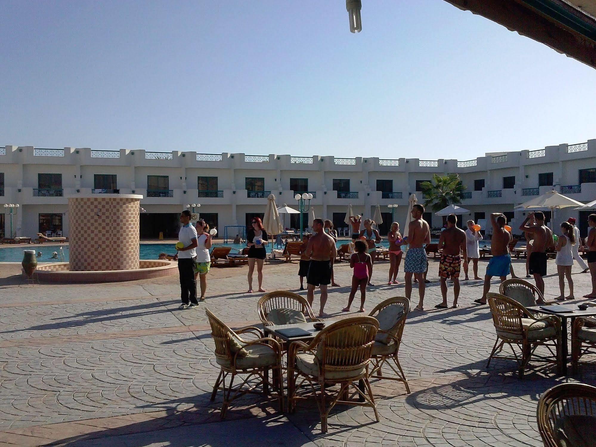 Sharm Cliff Resort Exterior photo